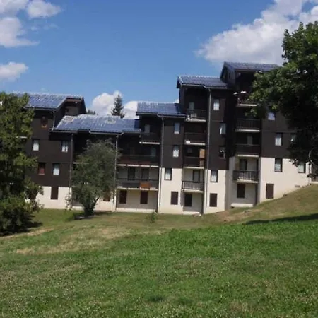 Le Crey 1 *