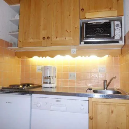Apartment Le Crey 1 *